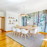 Apartmán Stunning House With Terrace *