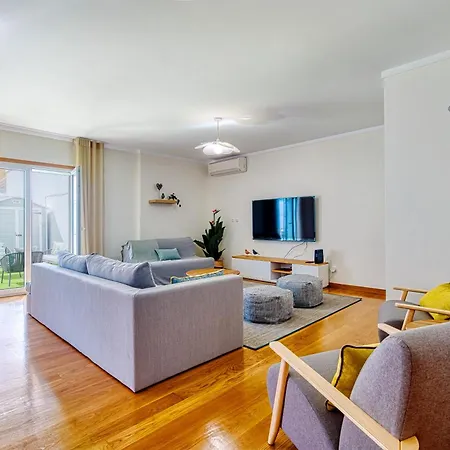 公寓 Stunning House With Terrace *