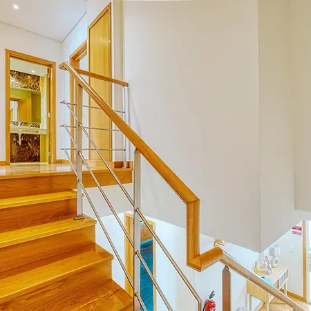 Apartmán Stunning House With Terrace *