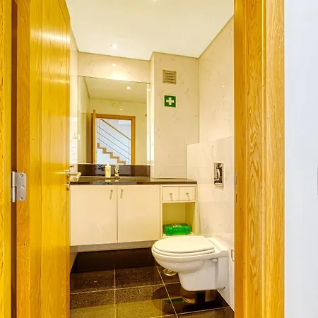 Apartmán Stunning House With Terrace