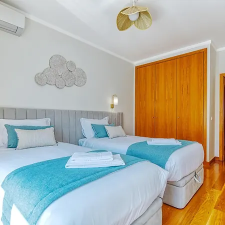 Διαμέρισμα Stunning House With Terrace *